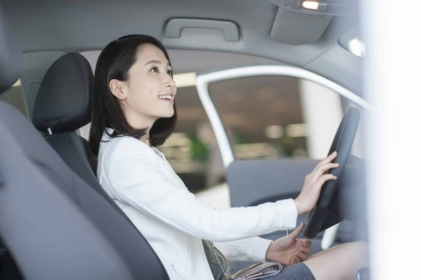 Location voiture à Vannes : votre choix malin avec loxity