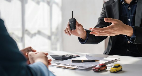 Pourquoi contacter un mandataire auto à Lille ?